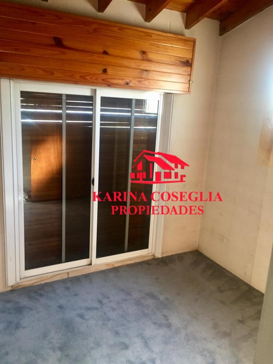 VENTA -Galpón + Vivienda + Lote. PILAR - 21