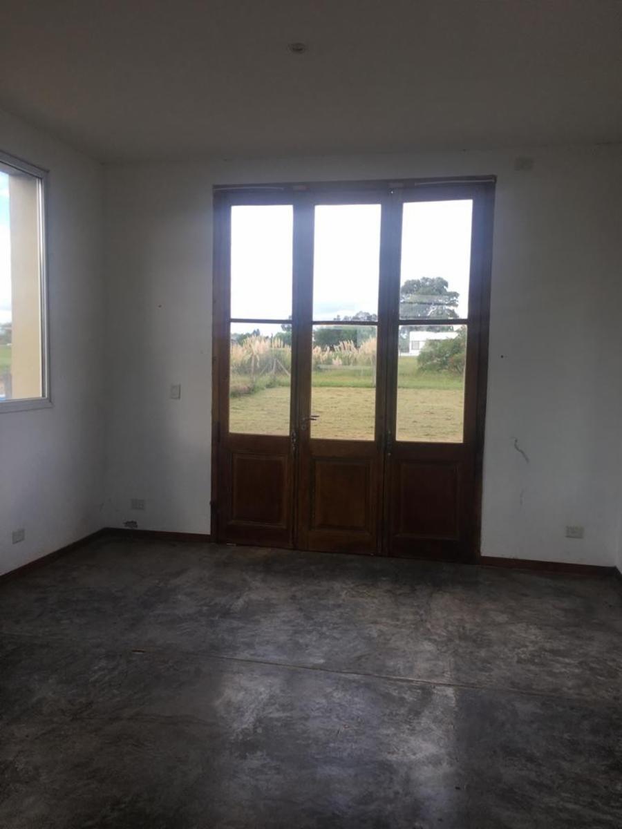 CASA EN SEBASTIÁN , AREA 1 , SE ALQUILA - 6