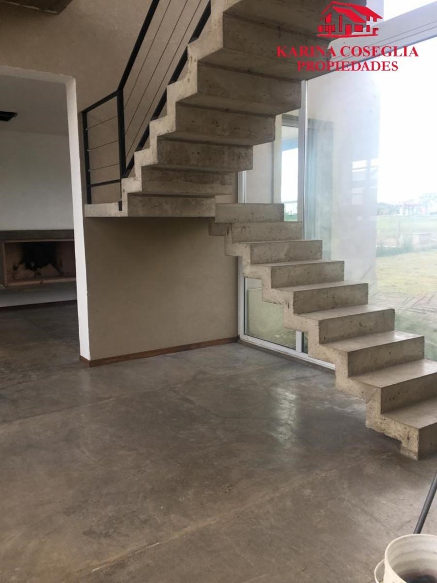 CASA EN SEBASTIÁN , AREA 1 , SE ALQUILA - 7