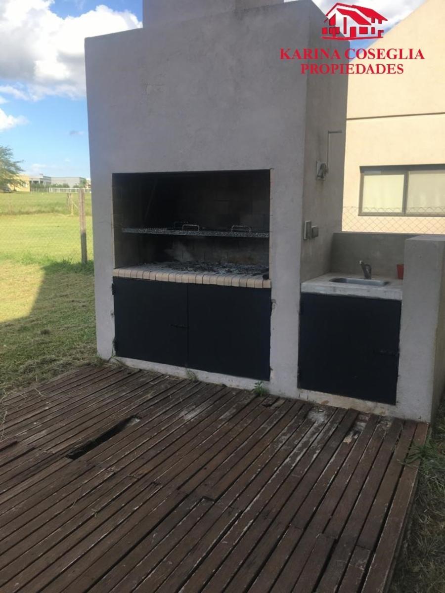 CASA EN SEBASTIÁN , AREA 1 , SE ALQUILA - 8