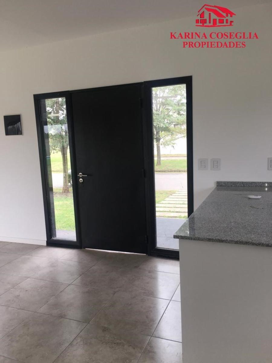 CASA CON PILETA , EN VENTA , B° SANTA ISABEL , MASCHWITZ — foto 7