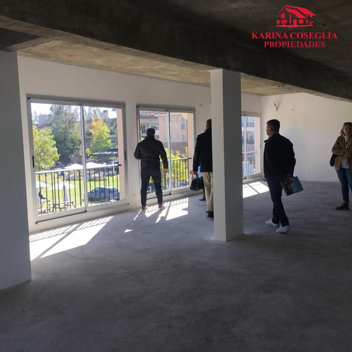 OFICINA EN ALQUILER , PUEBLO CAAMAÑO , VILLA ROSA , PILAR - 6