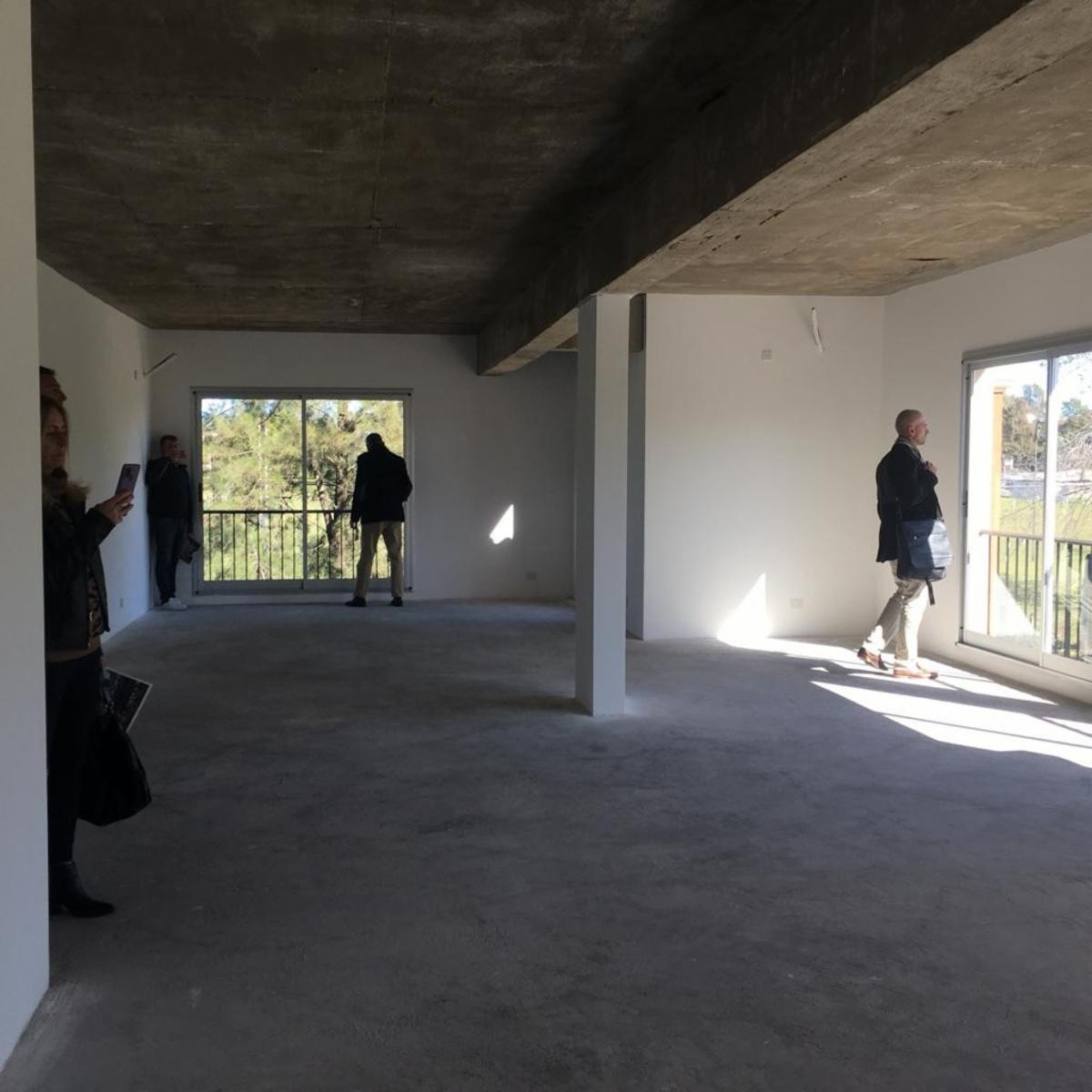 OFICINA EN ALQUILER , PUEBLO CAAMAÑO , VILLA ROSA , PILAR - 8