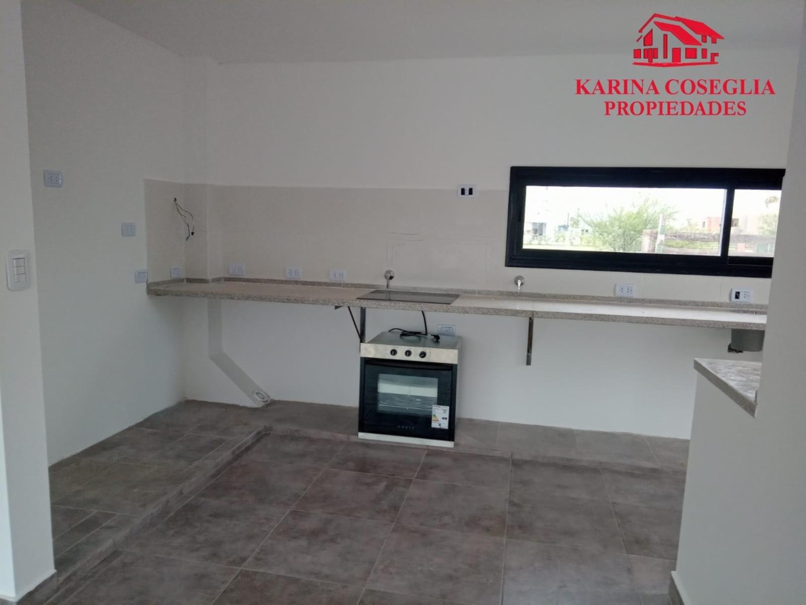 EXCELENTE PROPIEDAD EN VENTA , BARRIO ACACIAS , PUERTOS DEL LAGO — foto 2