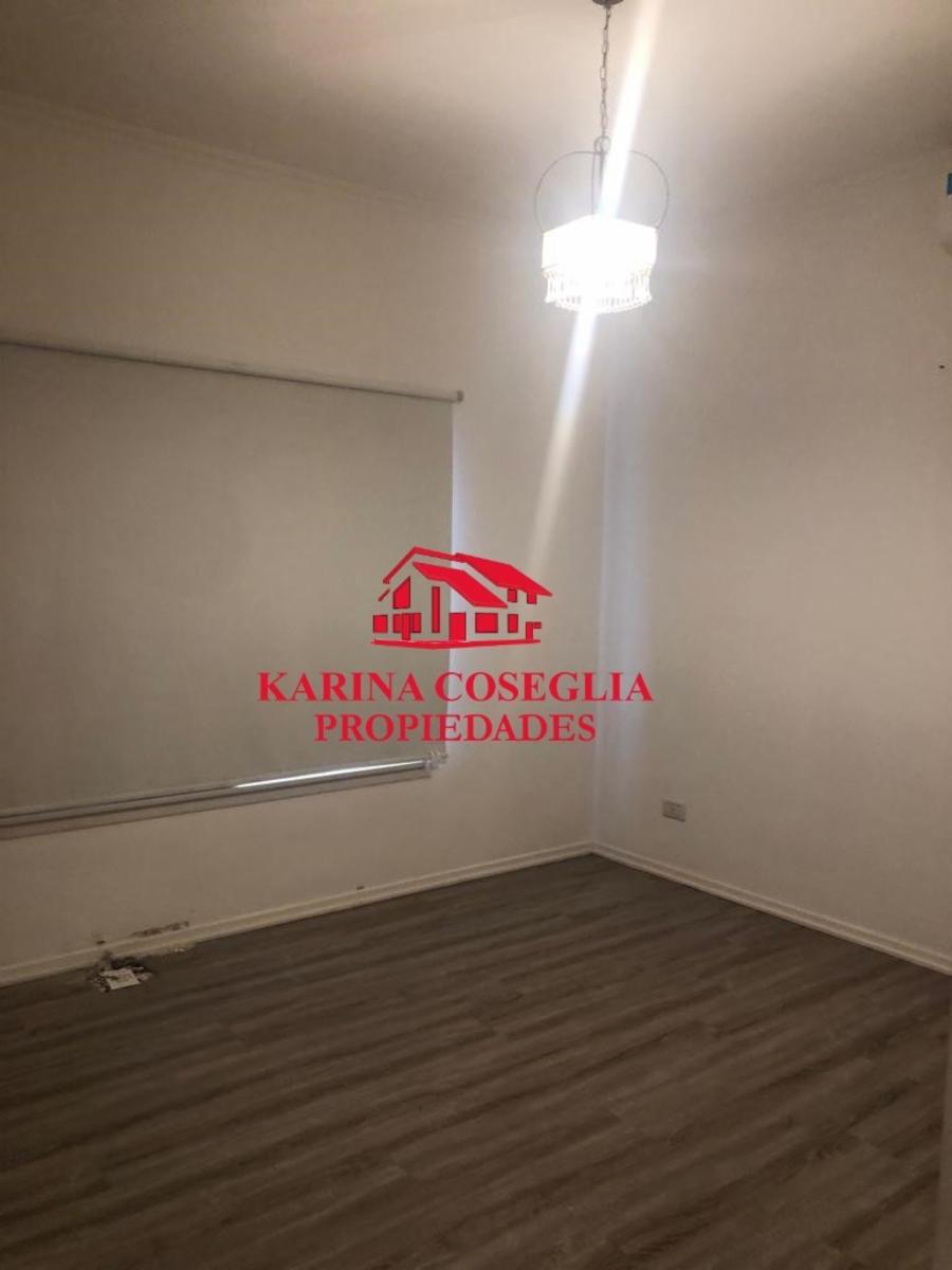 CASA CON PILETA , EN UNA PLANTA , BARRIO PRIVADO BARBARITA - 13
