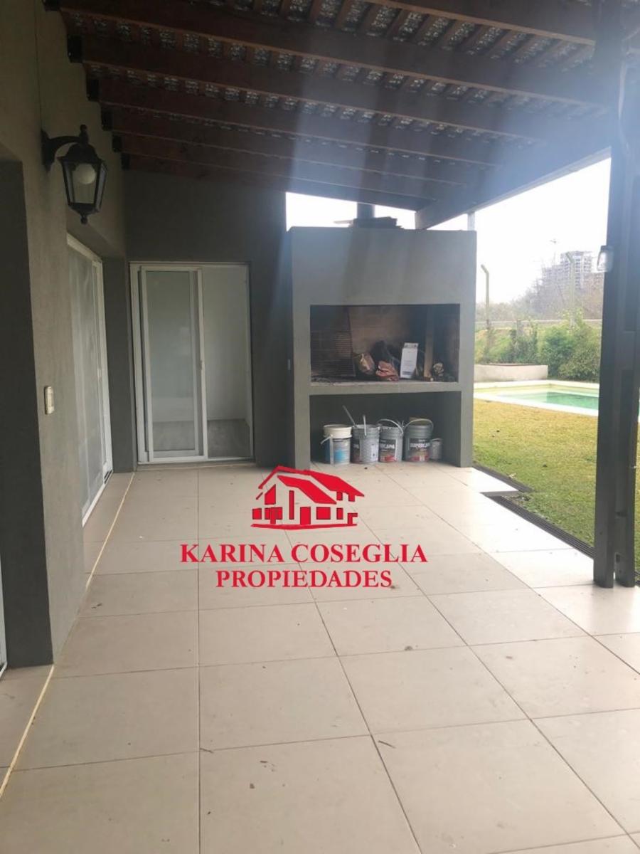 CASA CON PILETA , EN UNA PLANTA , BARRIO PRIVADO BARBARITA - 17