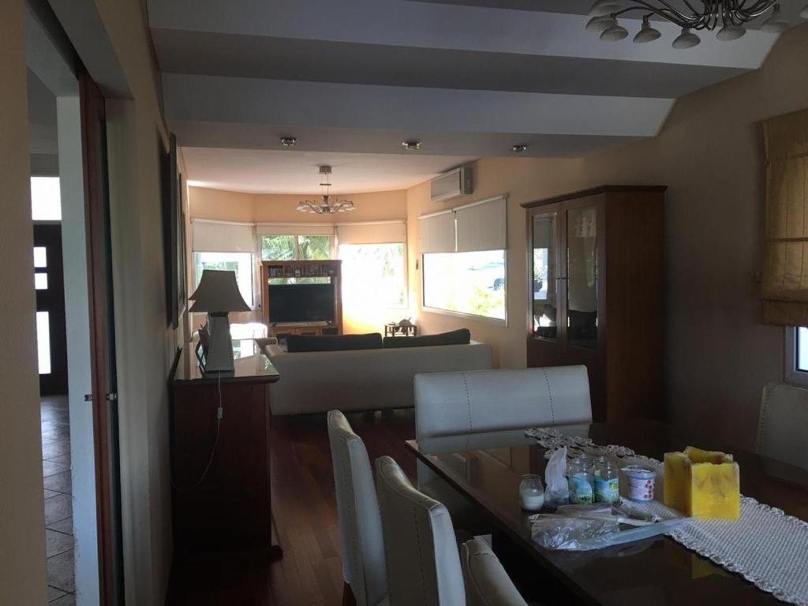 CASA 5 AMBIENTES , CON ESCRITORIO , PILETA , LA BARRA VILLAGE , ESCOBAR - 17