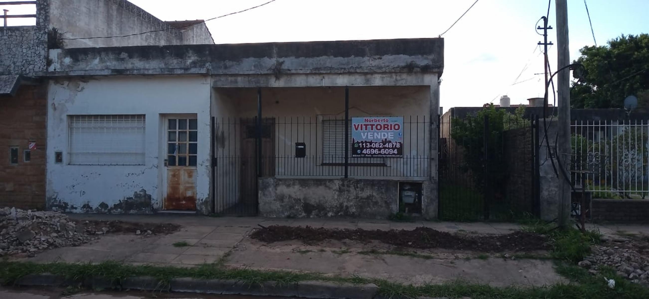 CASA AMERICANA 4 AMBIENTES MORON SUR
