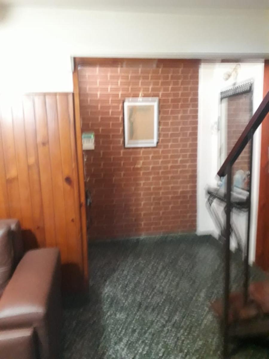 CASA DE 3 AMBIENTES BARRIO LUZ Y FUERZA MORON SUR — foto 7