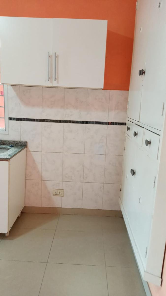 CASA AMERICANA DE 3 AMBIENTES MORÓN SUR — foto 5