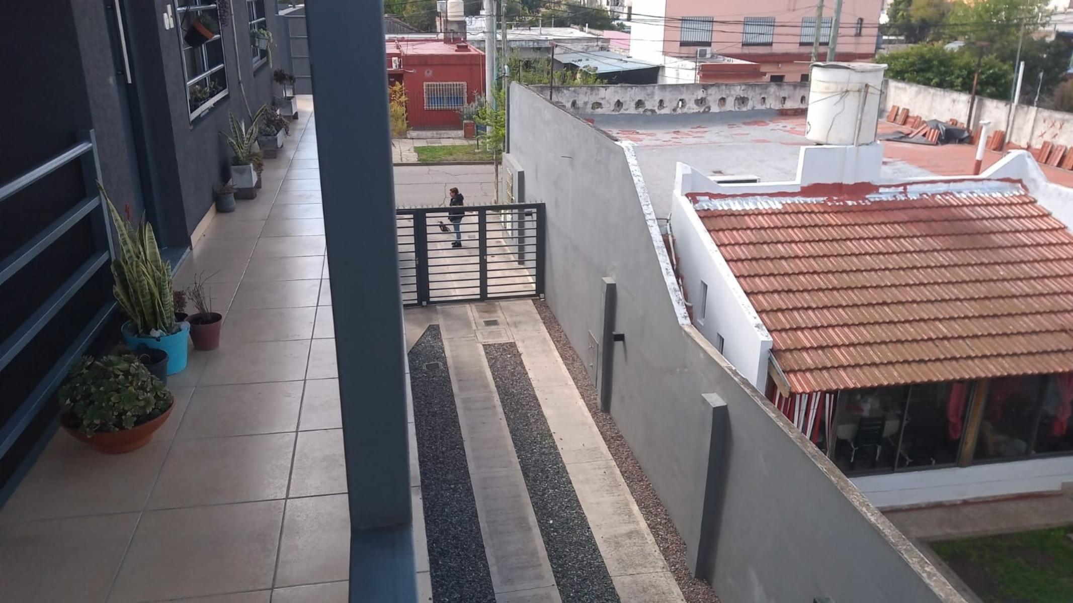 DEPARTAMENTO DE 2 AMBIENTES MORON — foto 13