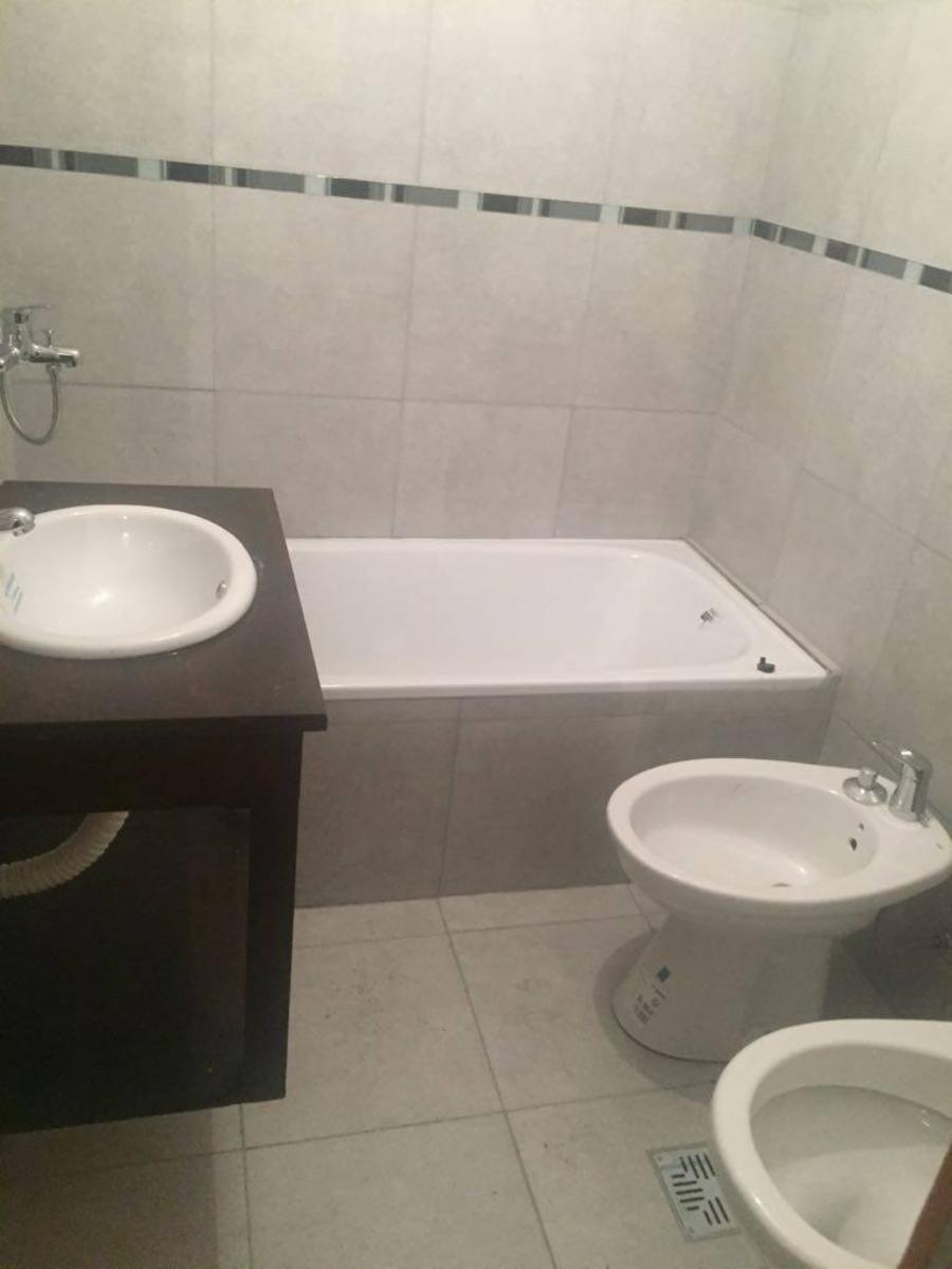 DEPARTAMENTO 2 AMB - MORON — foto 4