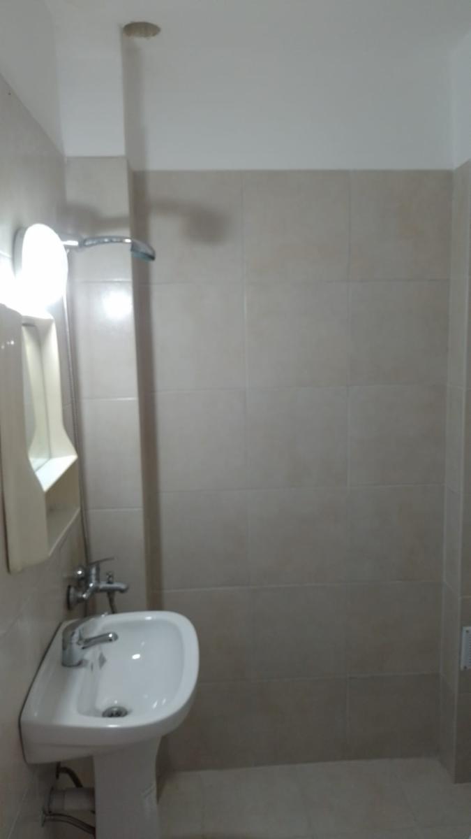 ALQUILER - MONOAMBIENTE - MORON - 25