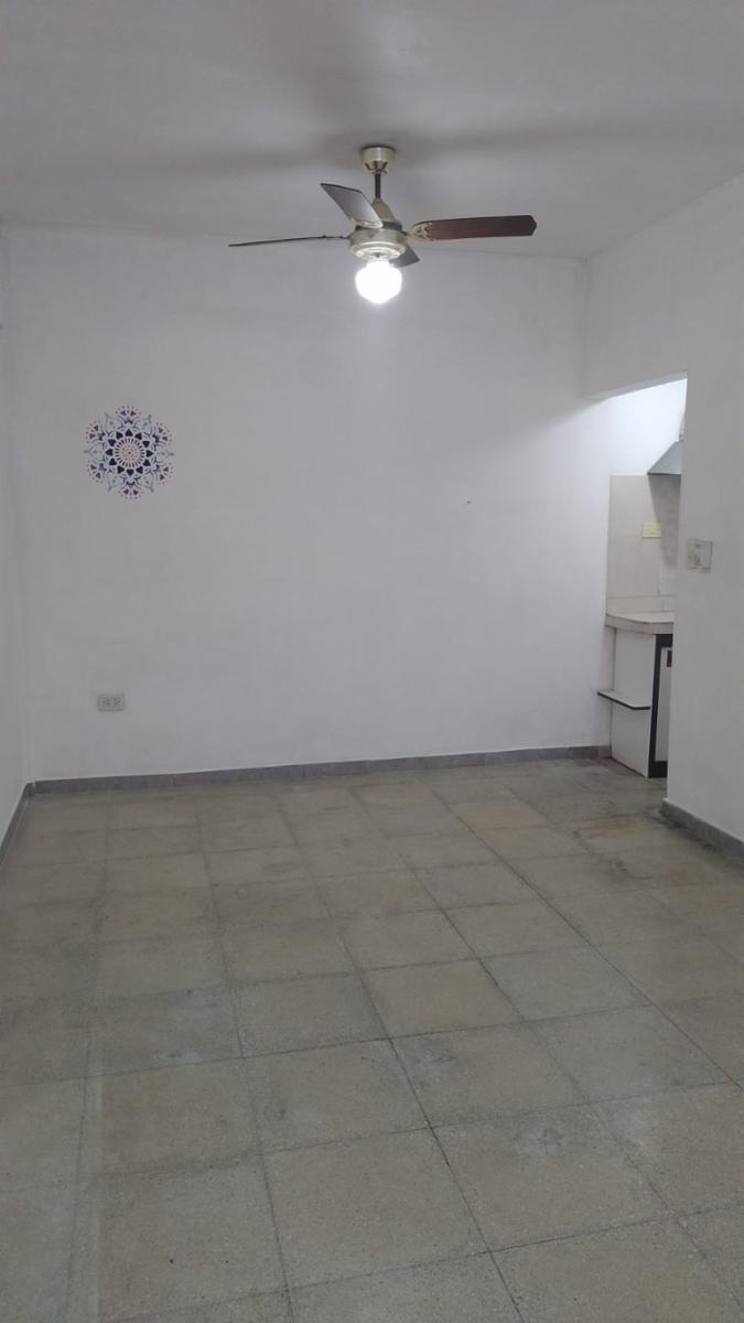 ALQUILER - MONOAMBIENTE - MORON - 26
