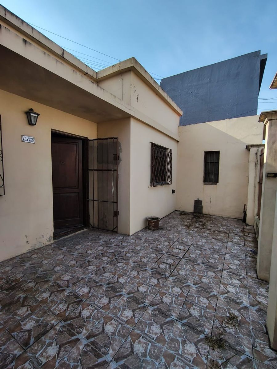 VENTA CASA AMERICANA 4 AMB MORON