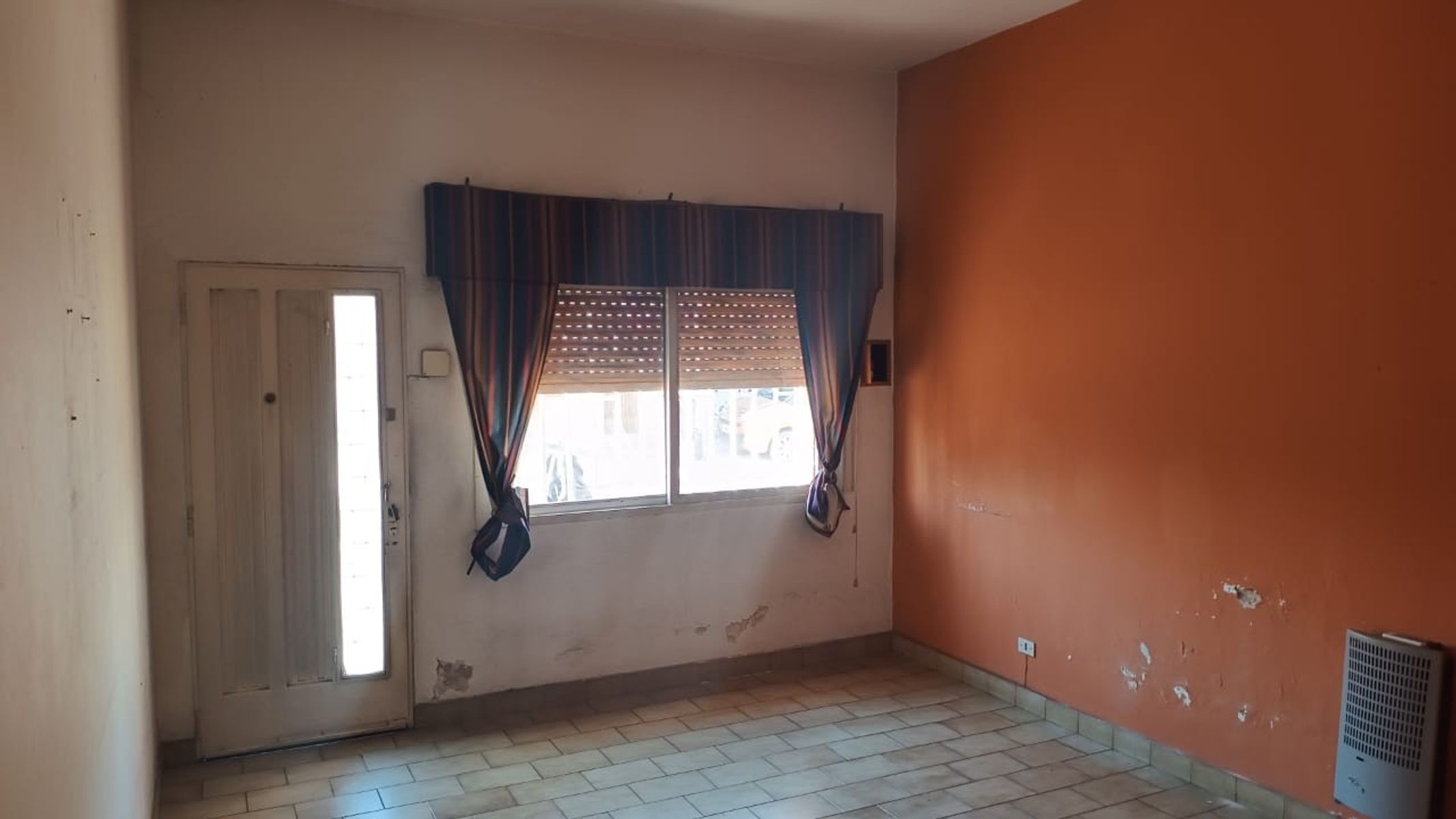 ALQUILER - CONSULTORIO/ OFICINA - MORON - 3