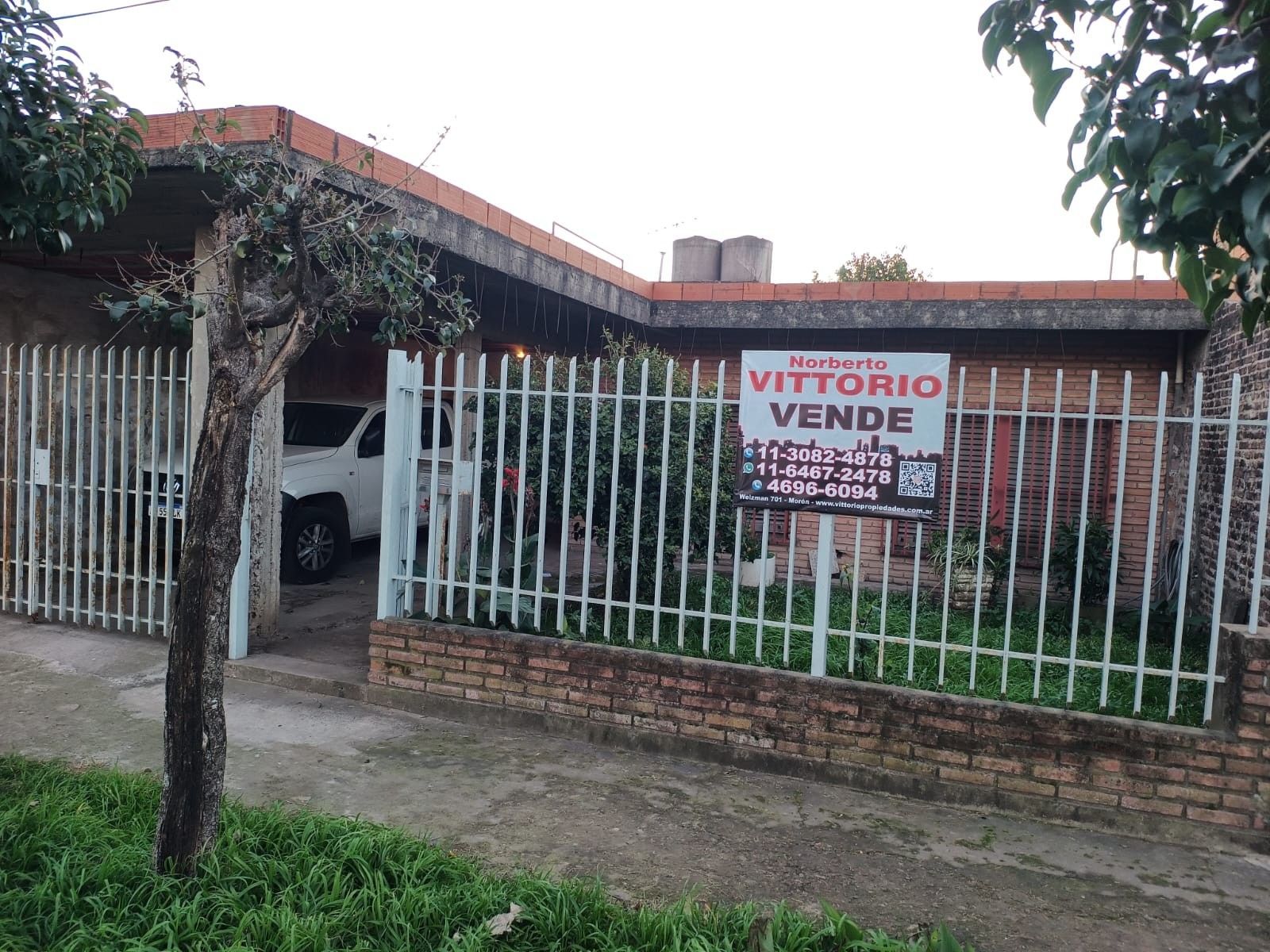 VENTA - CASA AMERICANA 4 AMB - MORON SUR
