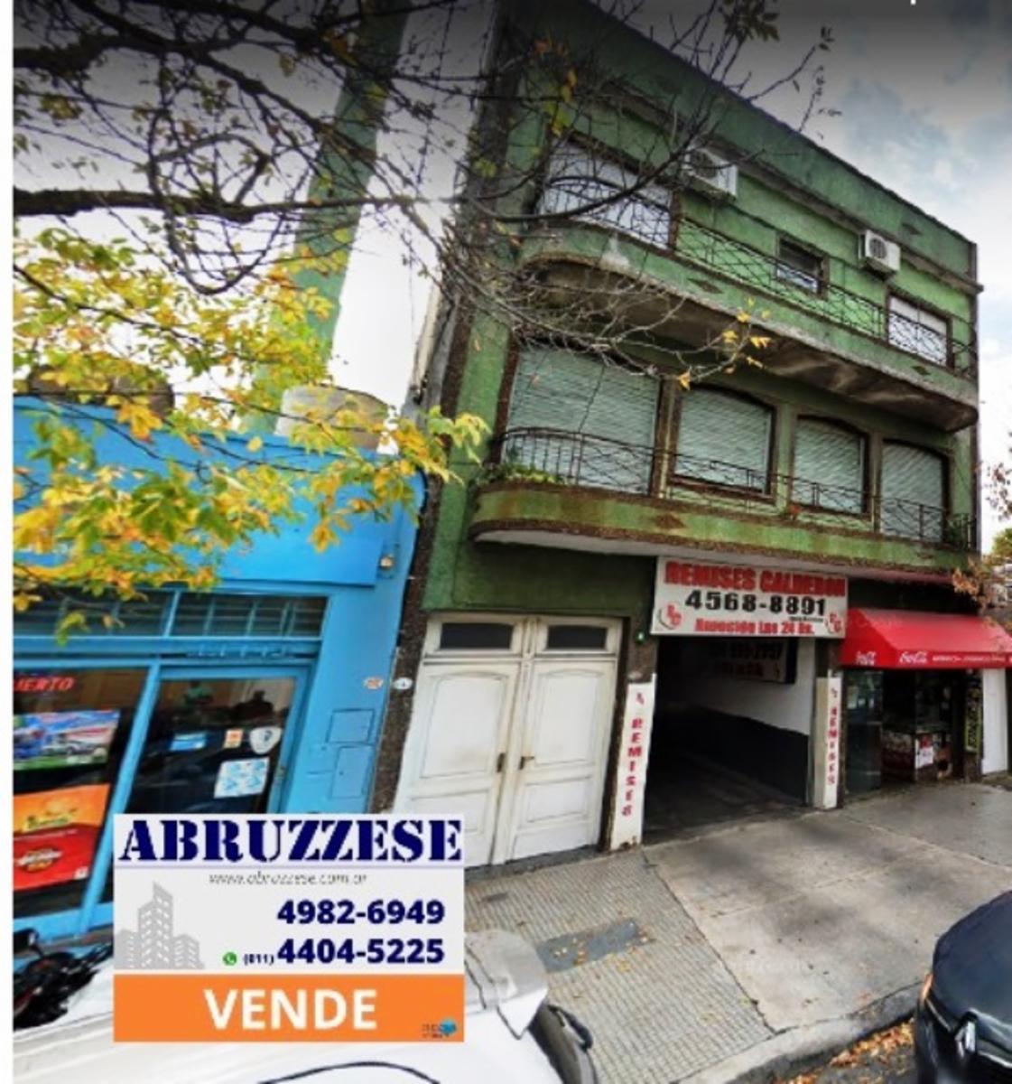 Salón libre 1 piso APTO VARIAS ACTIVIDADES aprox160M2 servicios frente a Hospital Velez Sarsfield - 1