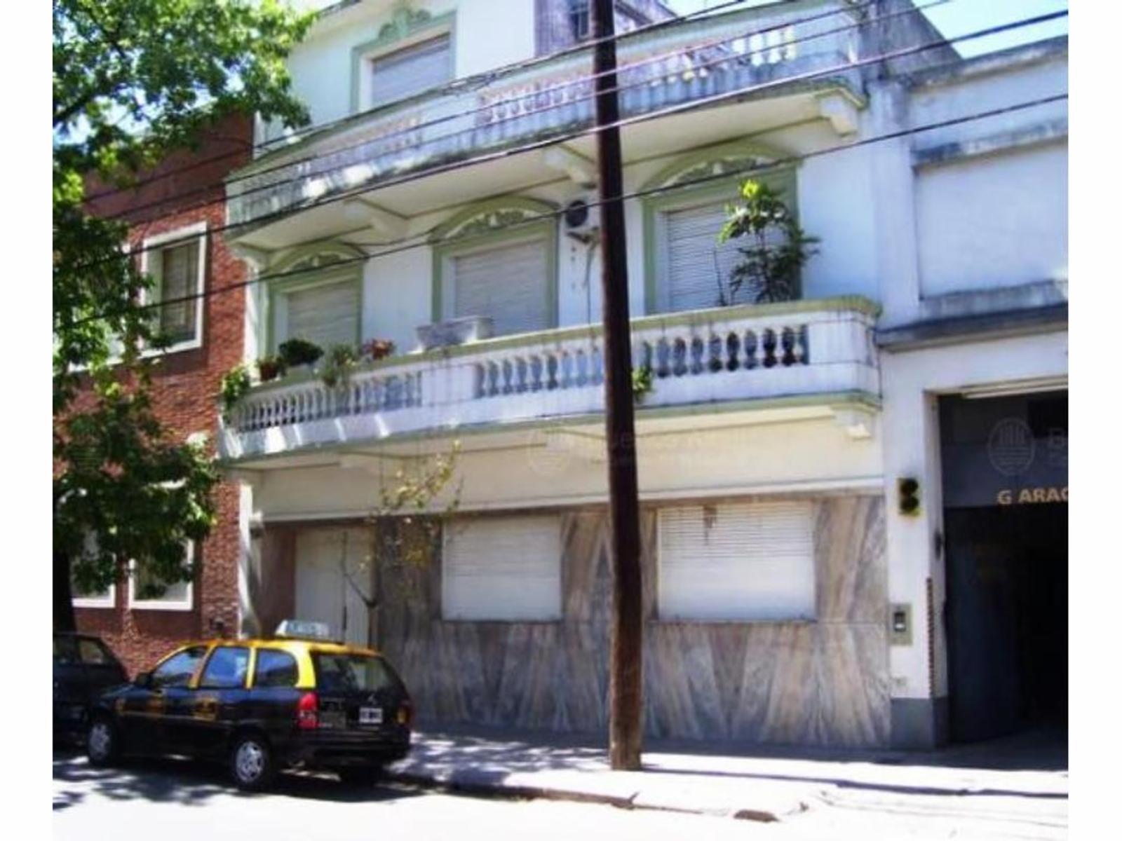 PH 3 amb. tipo Casa Frente 1 piso con balcón Muy linda la cocina y el baño por sus remodelaciones — foto 4