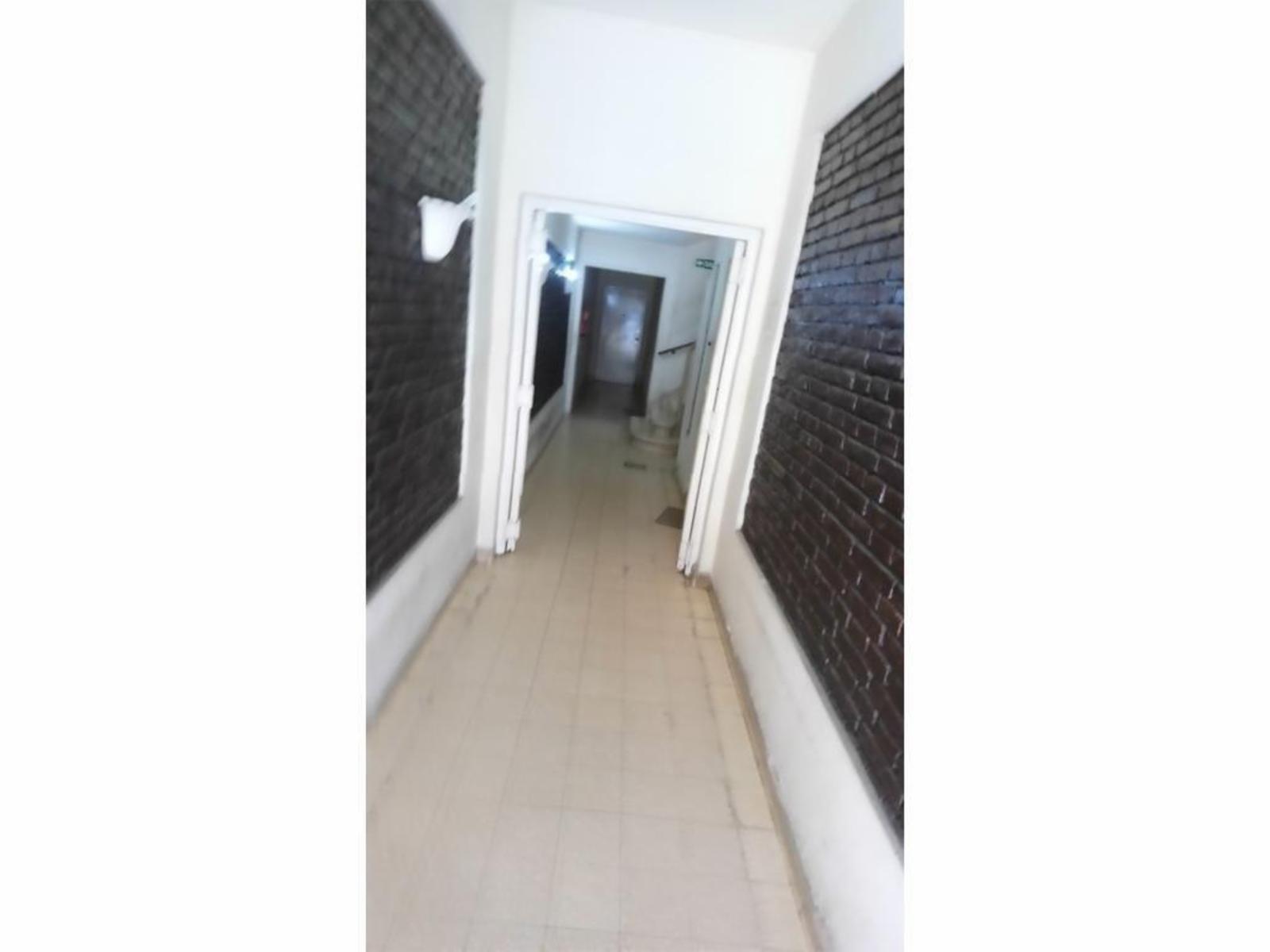 PH 3 Ambientes Frente Luminoso 1 x Escalera - Mínimos Gastos - Muy .Buen Estado - Muy Buena Cuadra — foto 3