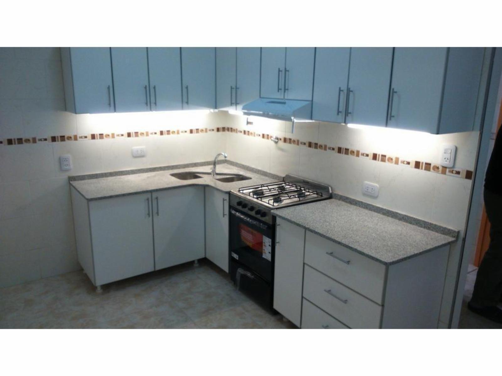 Departamento Tipo Casa entrada indep. Venta 1 AMB Dividido en 2 con patio RECICLADO A NUEVO — foto 15