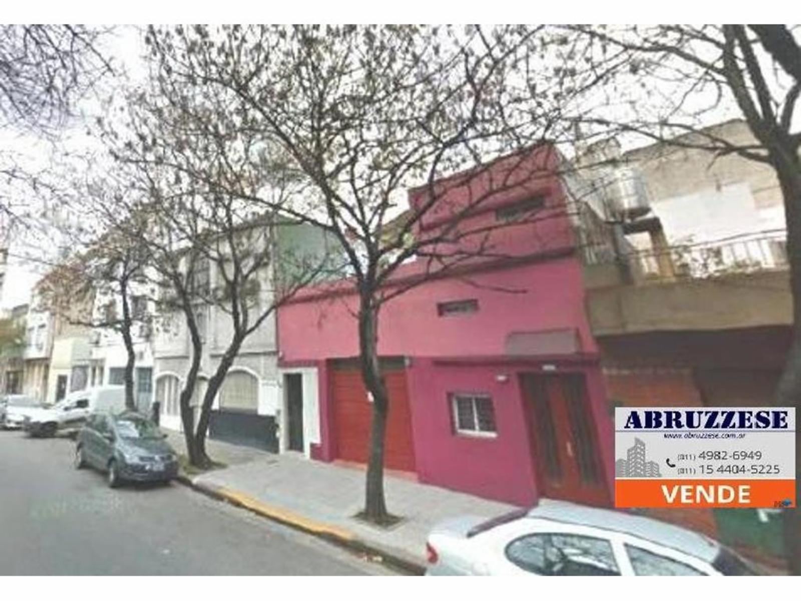 Casa-PH 3 AMB. MB* Frente*Entrada independiente Gje.Cubierto grande-Patio Ttza* Muy Bien Reciclado*