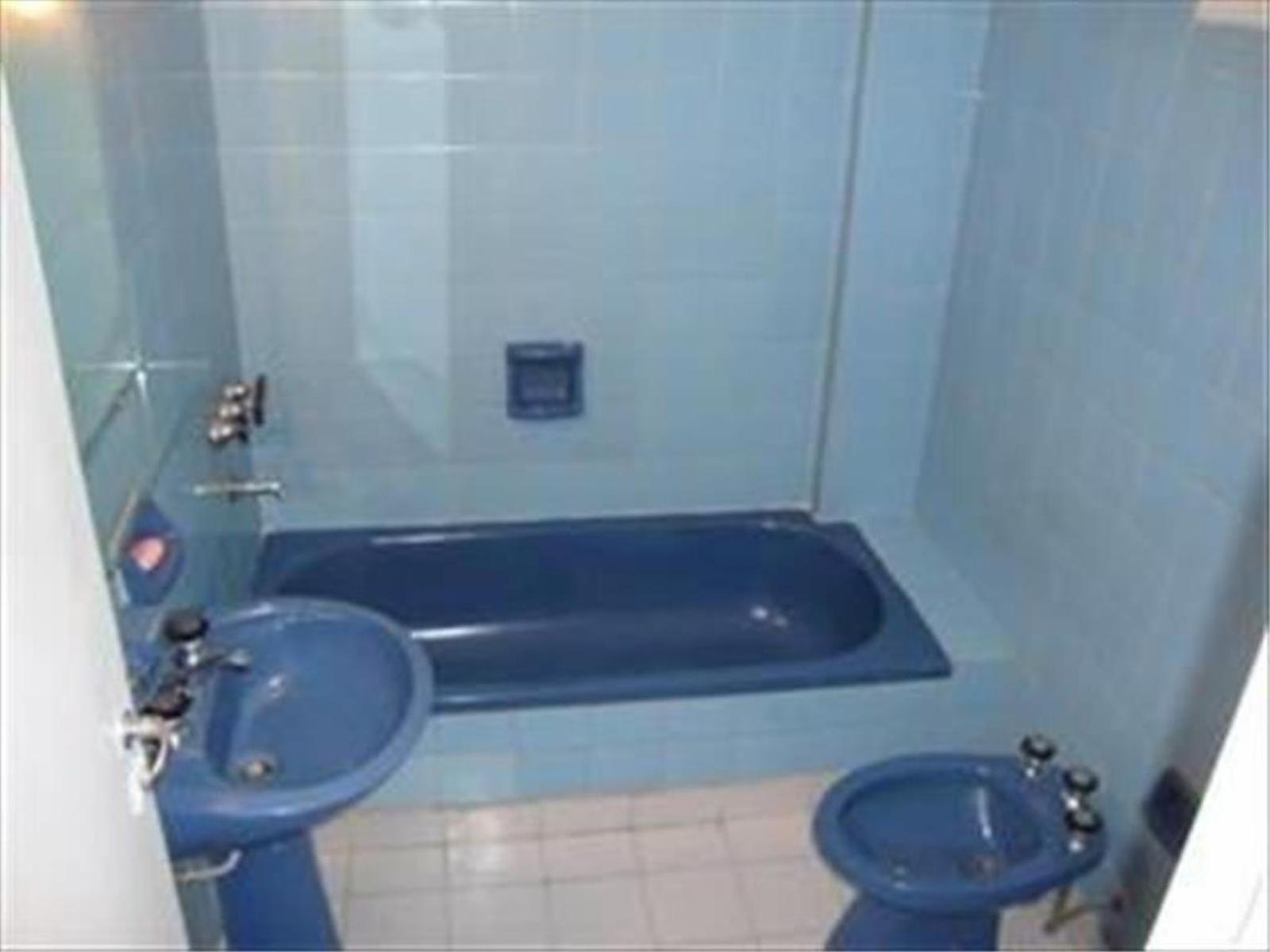 Departamento en Venta 2 Dormitorios contrafrente muy luminoso aireado excelente ubicación — foto 10