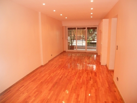 Semipiso 4 Amb/ a metros de plaza vte.lopez frente con balcon corrido aterrazado — foto 3