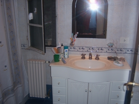Casa de Estilo Ingles , Quincho, cochera , terraza, jardín, Balcon, sótano, dependencia. — foto 6