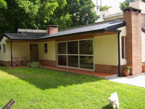 Casa de Estilo Ingles , Quincho, cochera , terraza, jardín, Balcon, sótano, dependencia. — foto 7