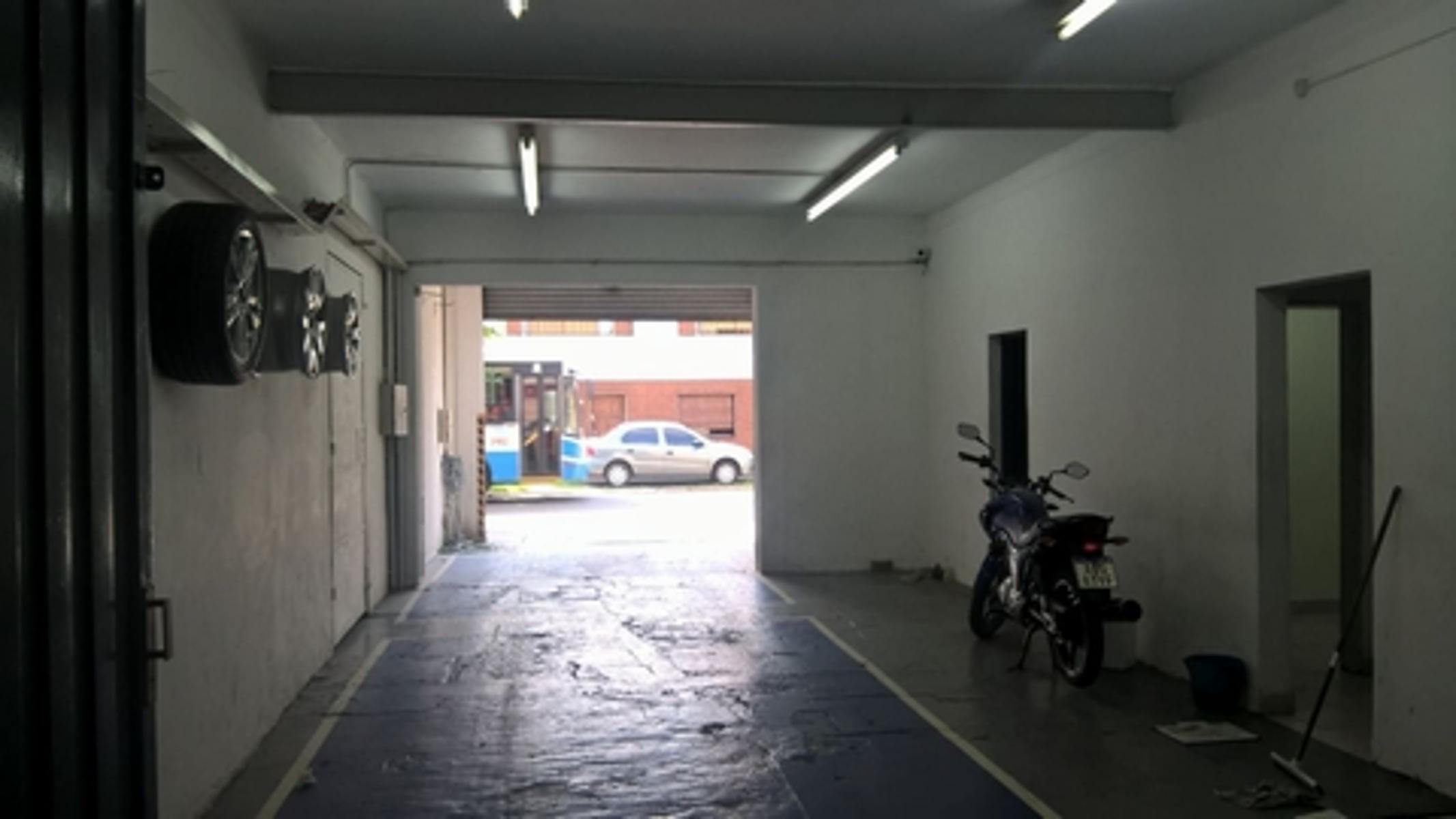 Galpon en Olivos - 3