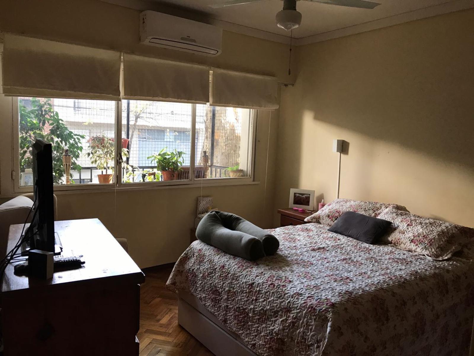 Depto 3 Amb a la calle con balcon de 8 mt , toilette bajas Exp. OPORTUNIDAD — foto 7