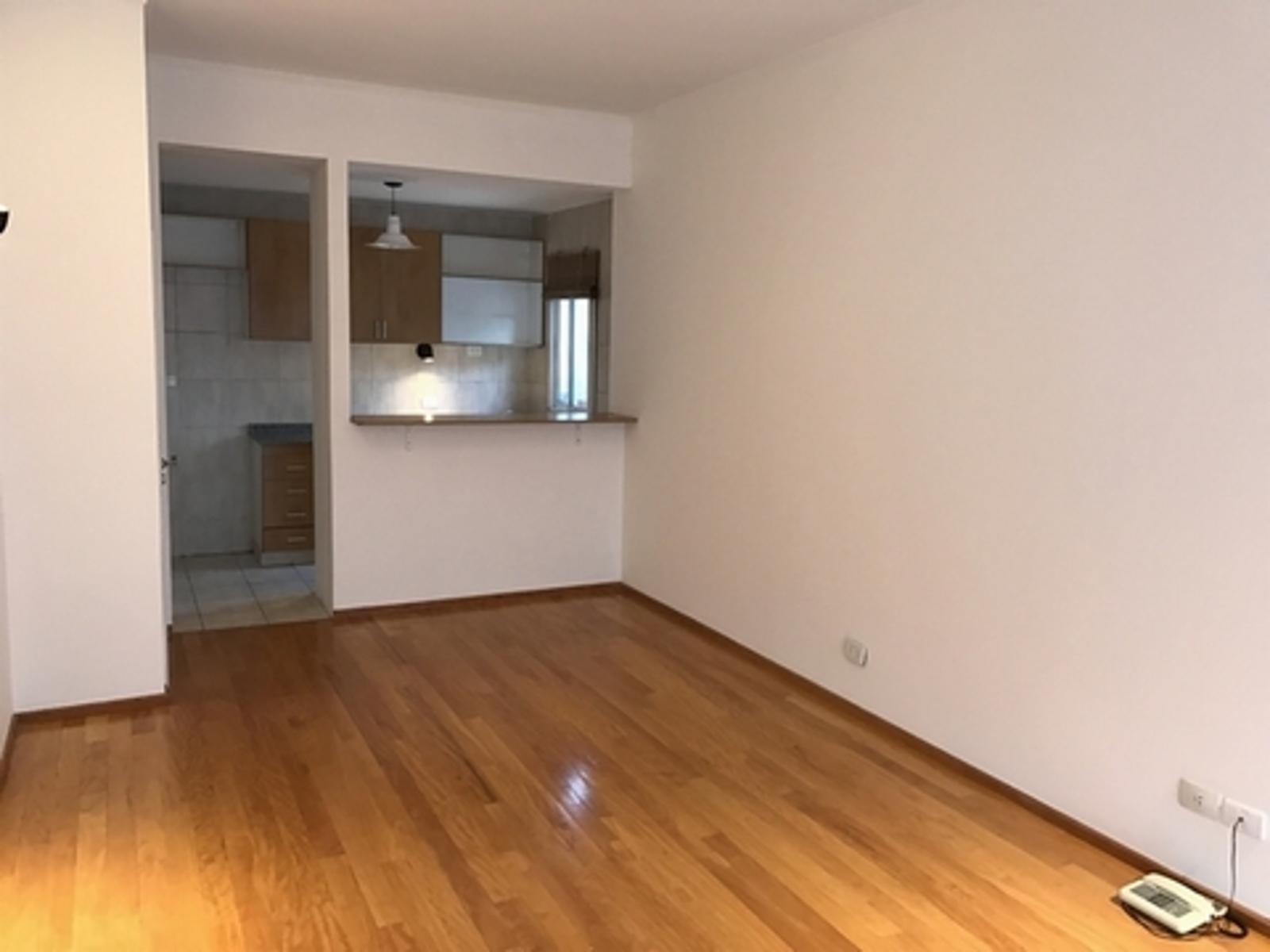 Excelente Monoambiente 34 m2 mas cochera / se vende Con renta Hasta 4/2019 — foto 2