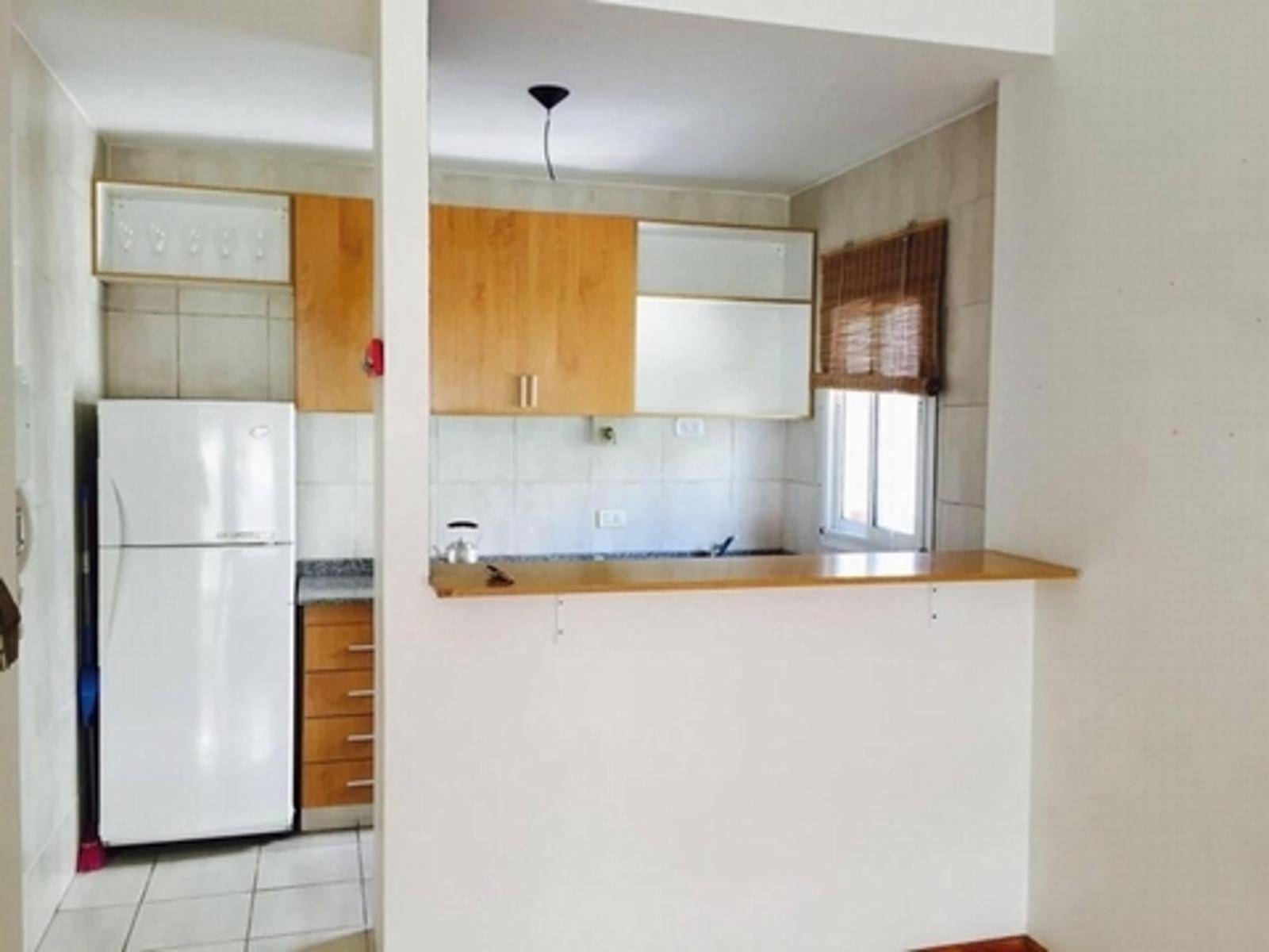 Excelente Monoambiente 34 m2 mas cochera / se vende Con renta Hasta 4/2019 — foto 3