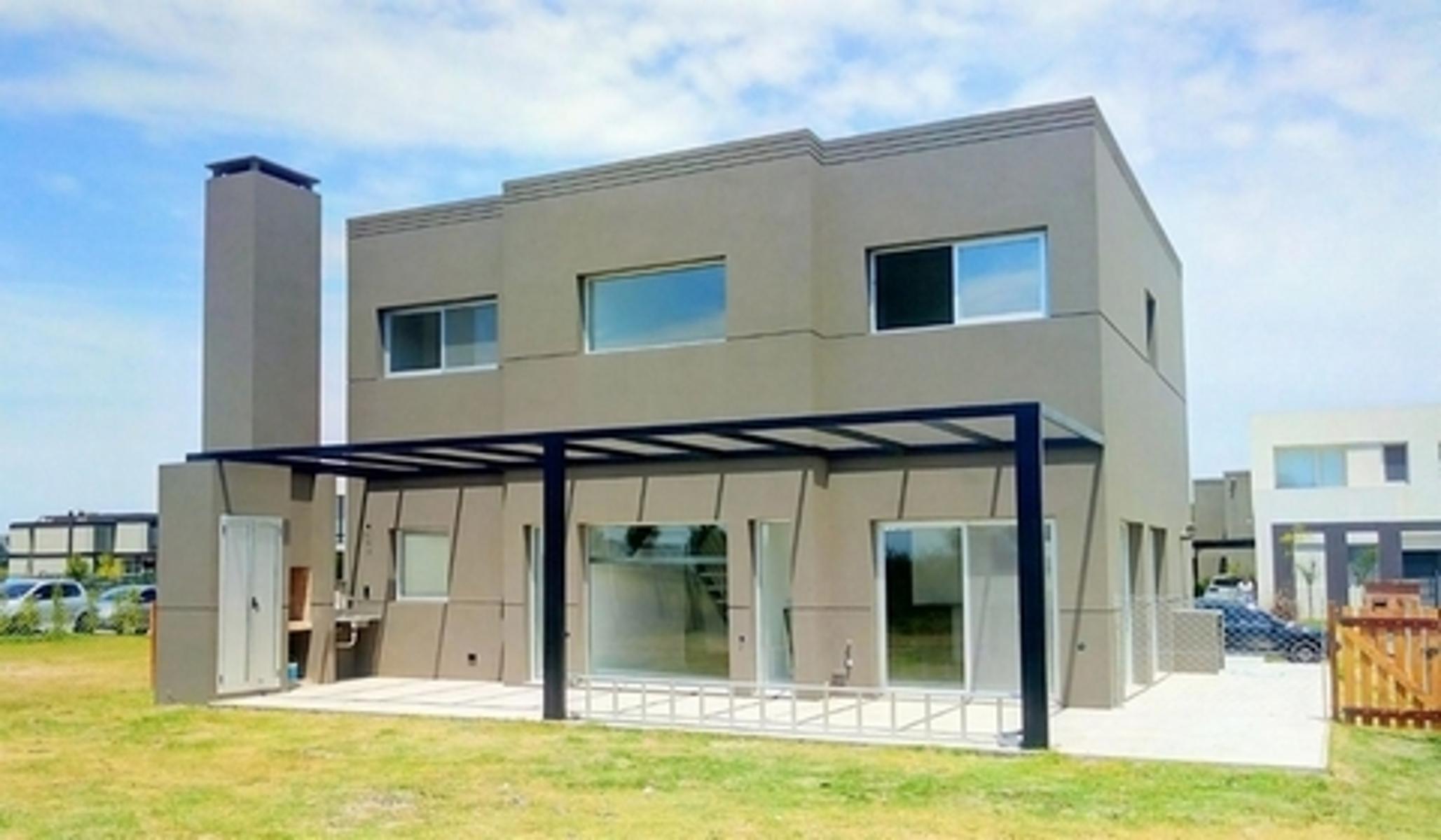 Hermosa casa 5 ambientes- NORDELTA