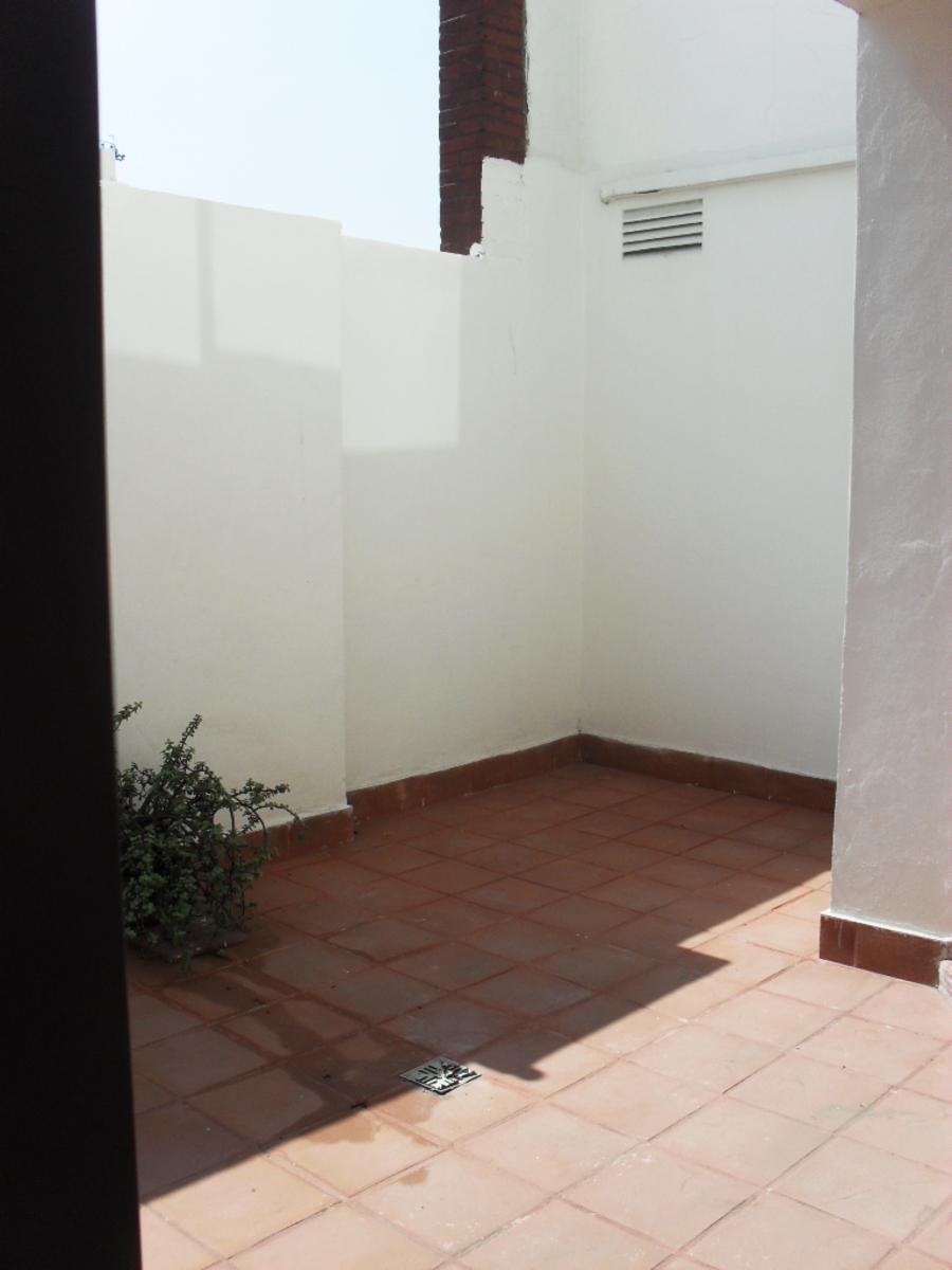Duplex de 4 Amb con Patio, Apto Prof. 2 Baños mas Toilette y Baulera Excelente . Ubicación — foto 4