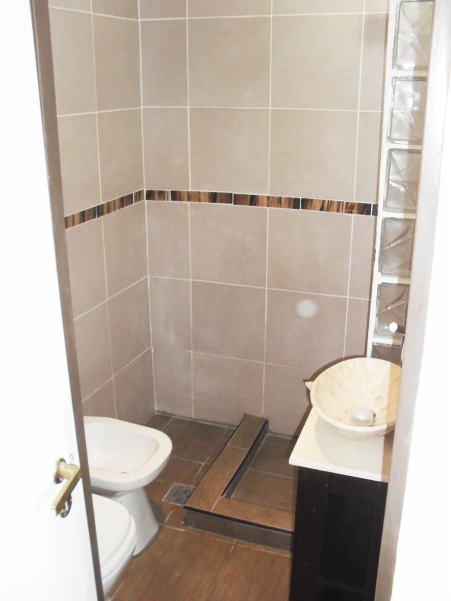 Duplex de 4 Amb con Patio, Apto Prof. 2 Baños mas Toilette y Baulera Excelente . Ubicación — foto 11