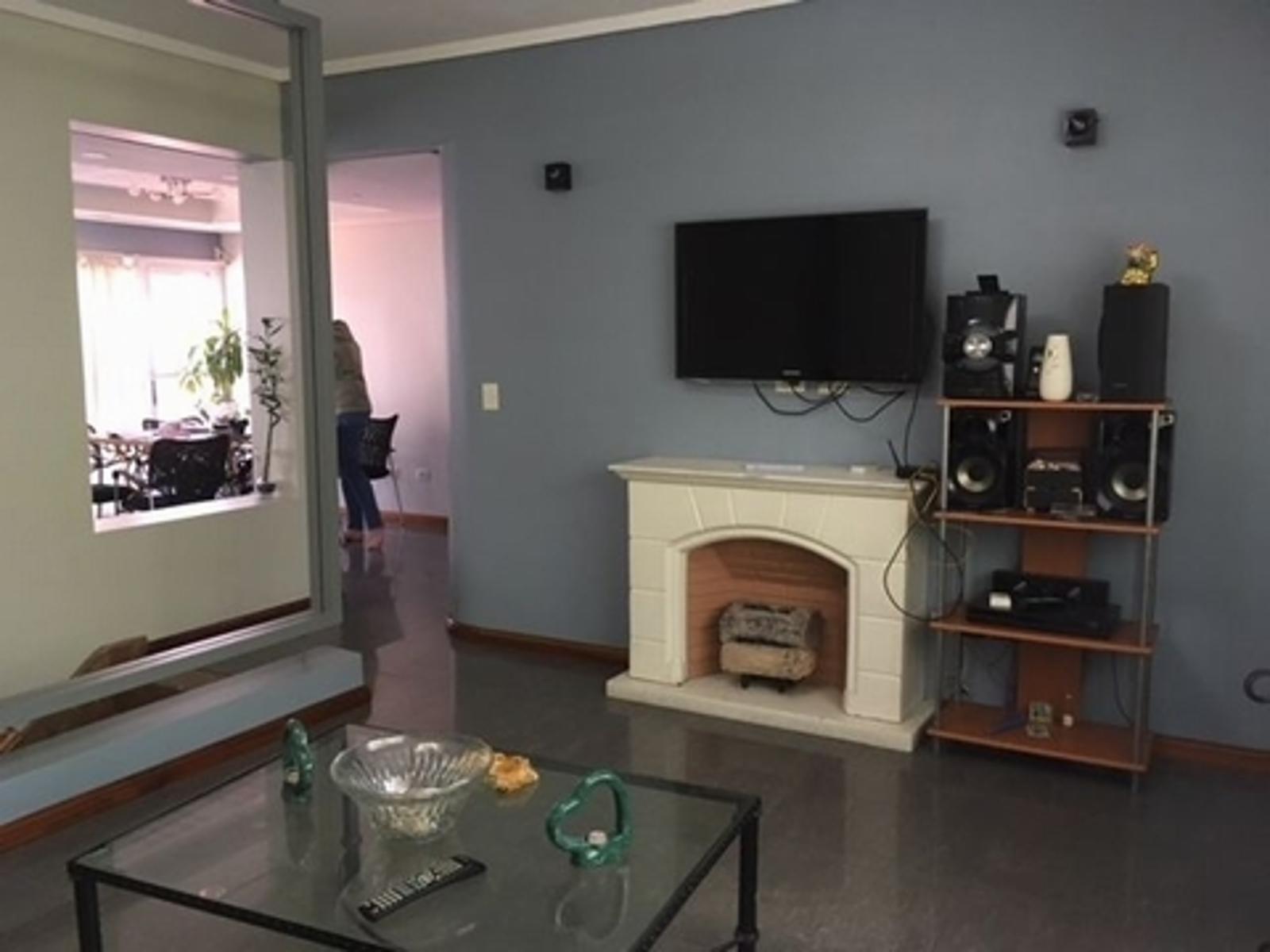 IMPERDIBLE CASA 3 ambientes con TERRAZA PROPIA- BARRACAS — foto 6