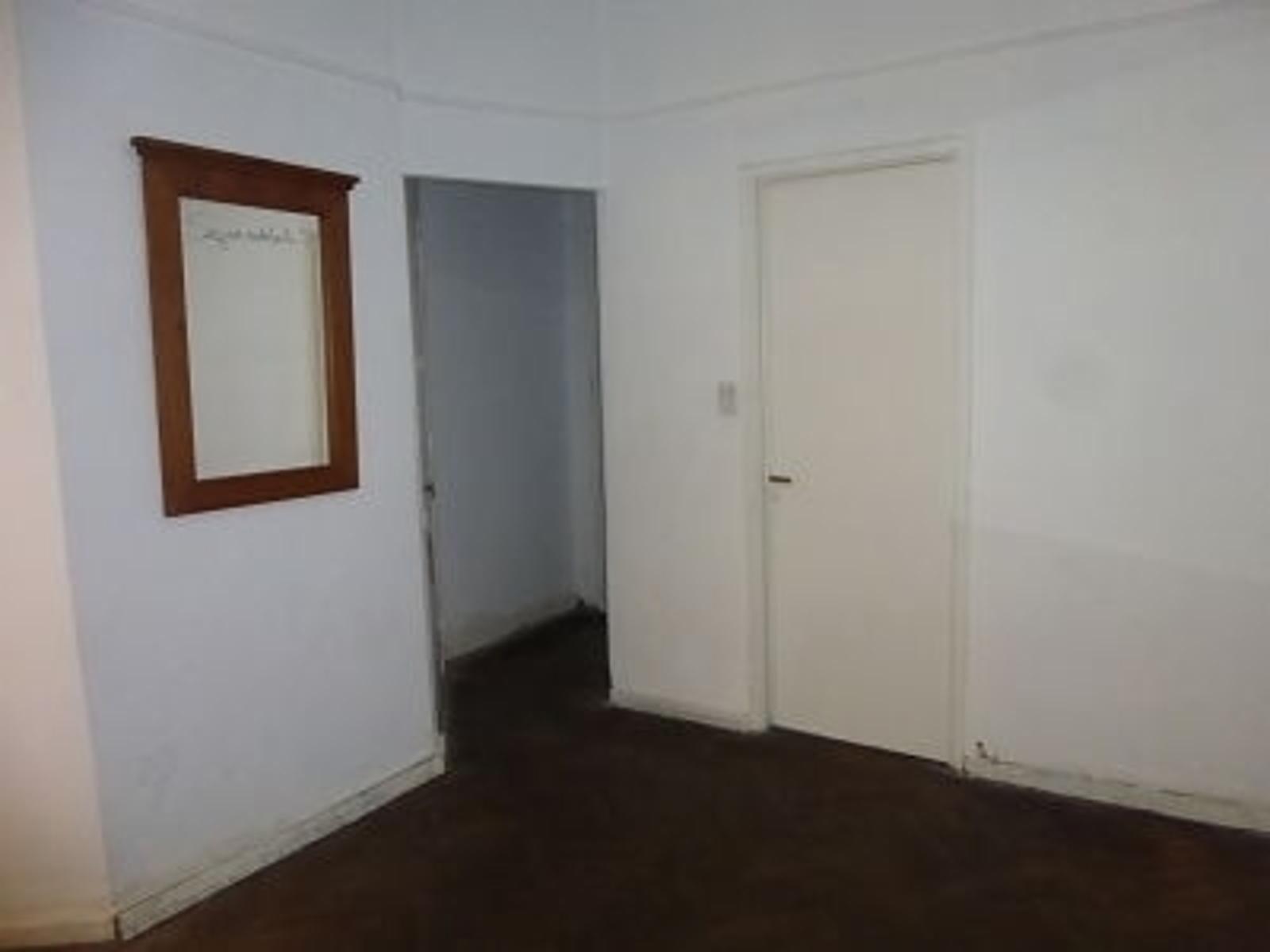 IDEAL INVERSOR 2 amb + dependencia- BALVANERA — foto 14