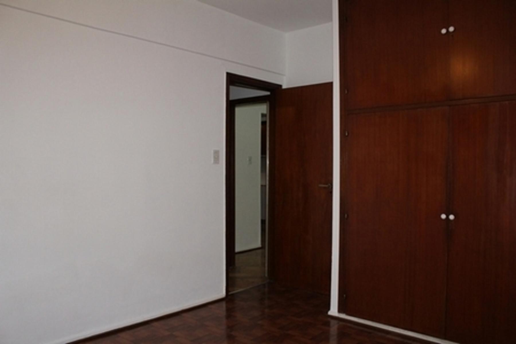 EXCELENTE 3 Amb sobre Av Cabildo- BELGRANO — foto 3