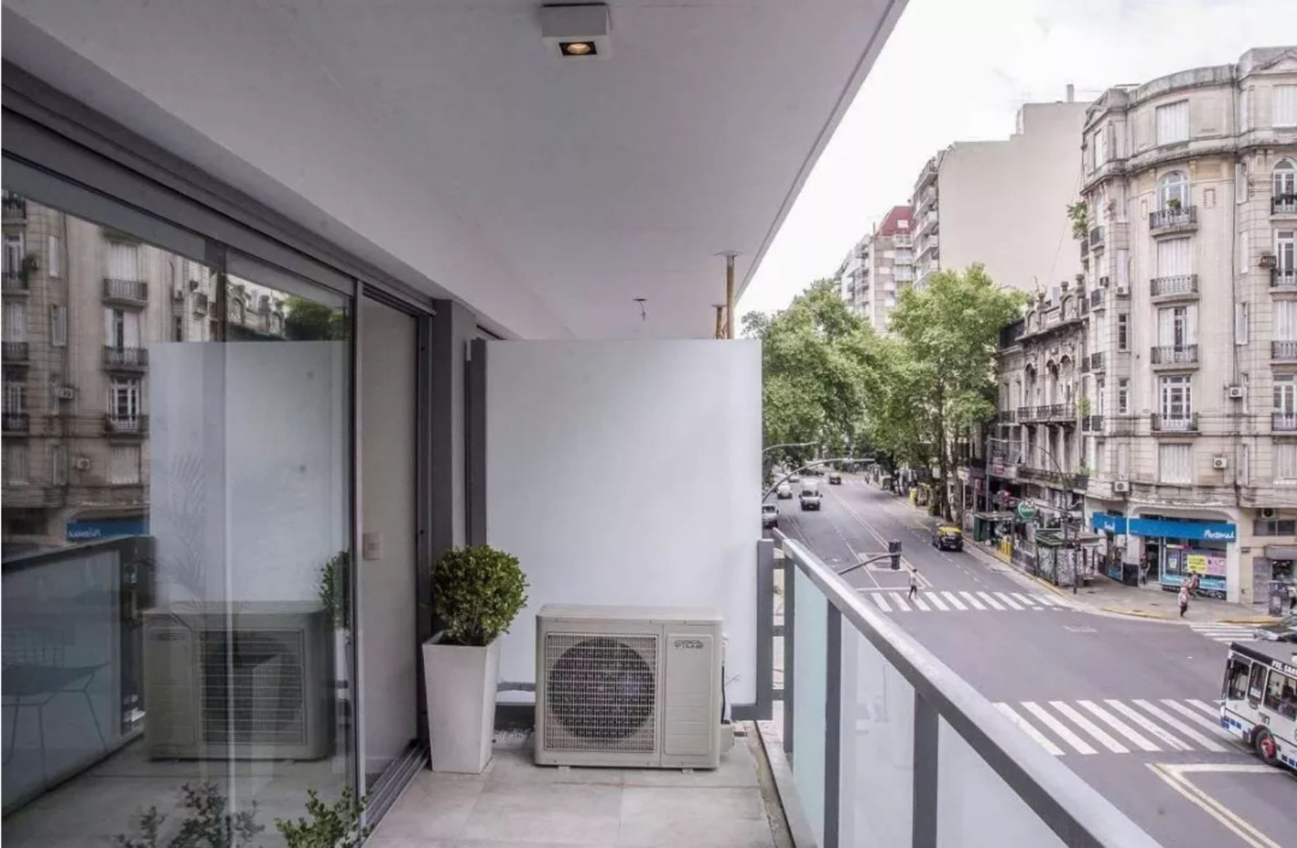 EXTRAORDINARIO Monoambiente- RECOLETA — foto 4