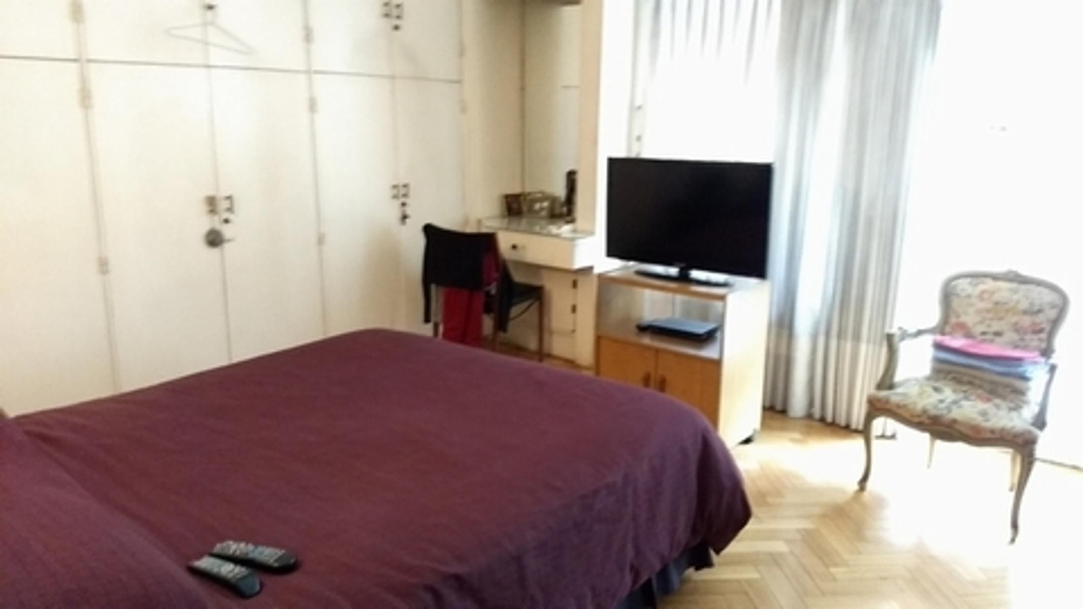 Excelente 4 Ambientes con cochera y baulera- PALERMO — foto 11