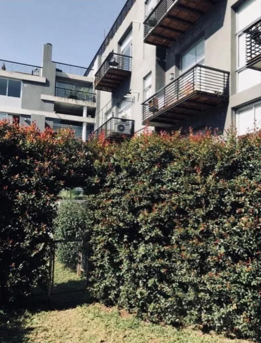 Depto tipo Duplex cn Jardin- VICENTE LOPEZ — foto 9