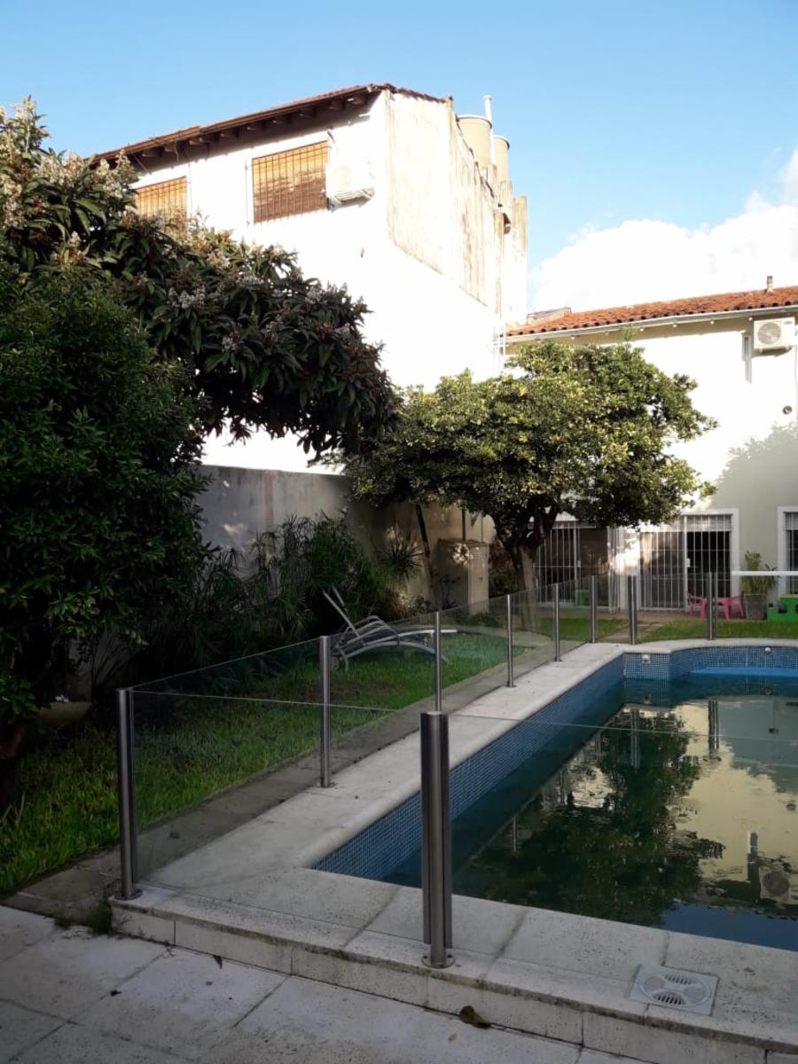 Extraordinaria Casa- VICENTE LOPEZ
