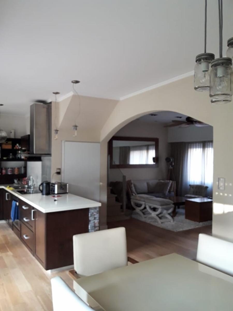 Extraordinaria Casa- VICENTE LOPEZ — foto 13