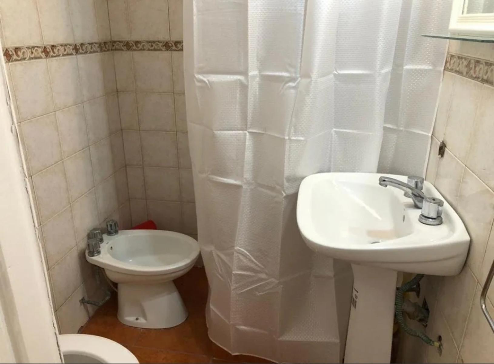OPORTUNIDAD Monoambiente dividido, apto profesional, IDEAL INVERSOR- BARRIO NORTE