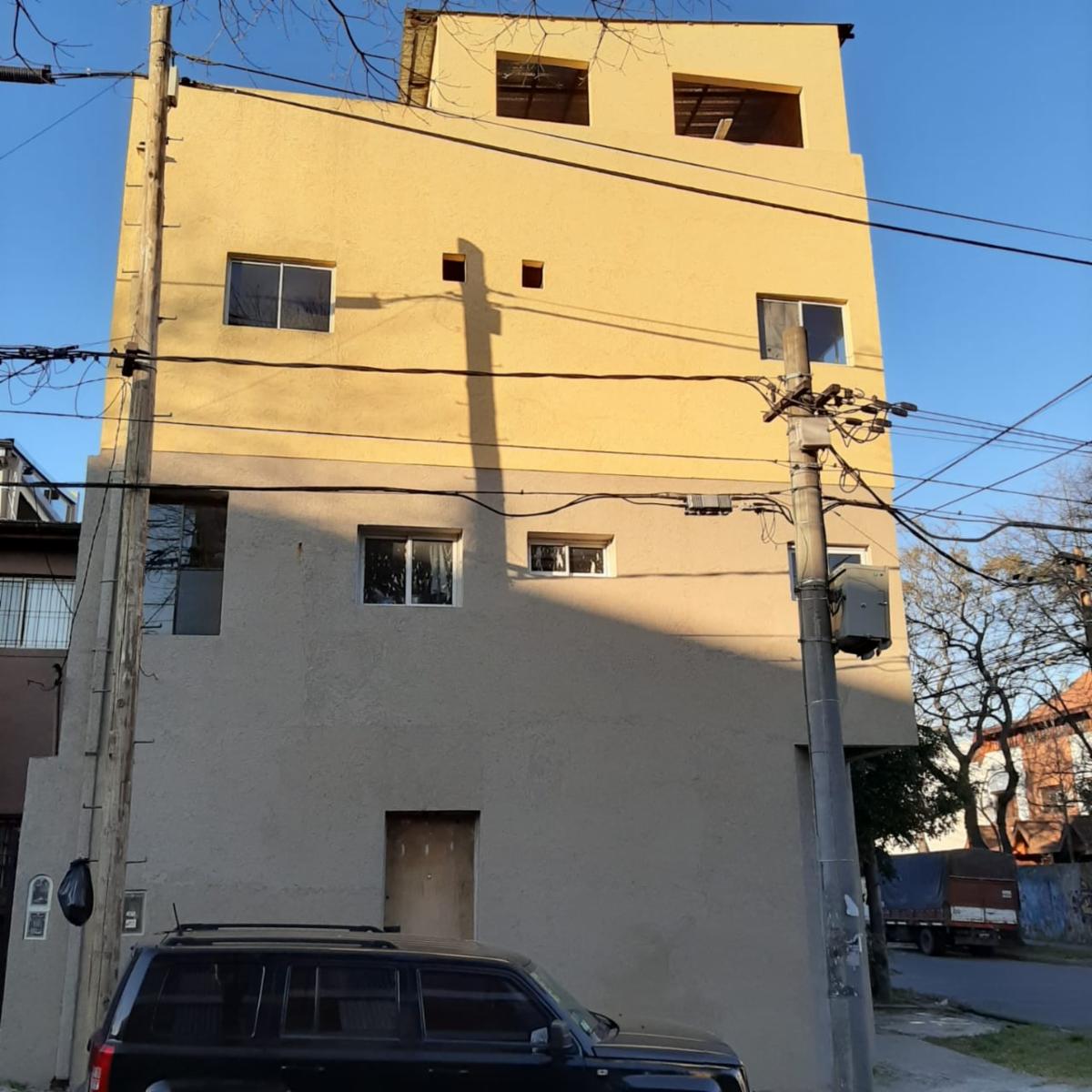 OPORTUNIDAD Complejo de 6 departamentos + terraza- VICENTE LOPEZ — foto 4
