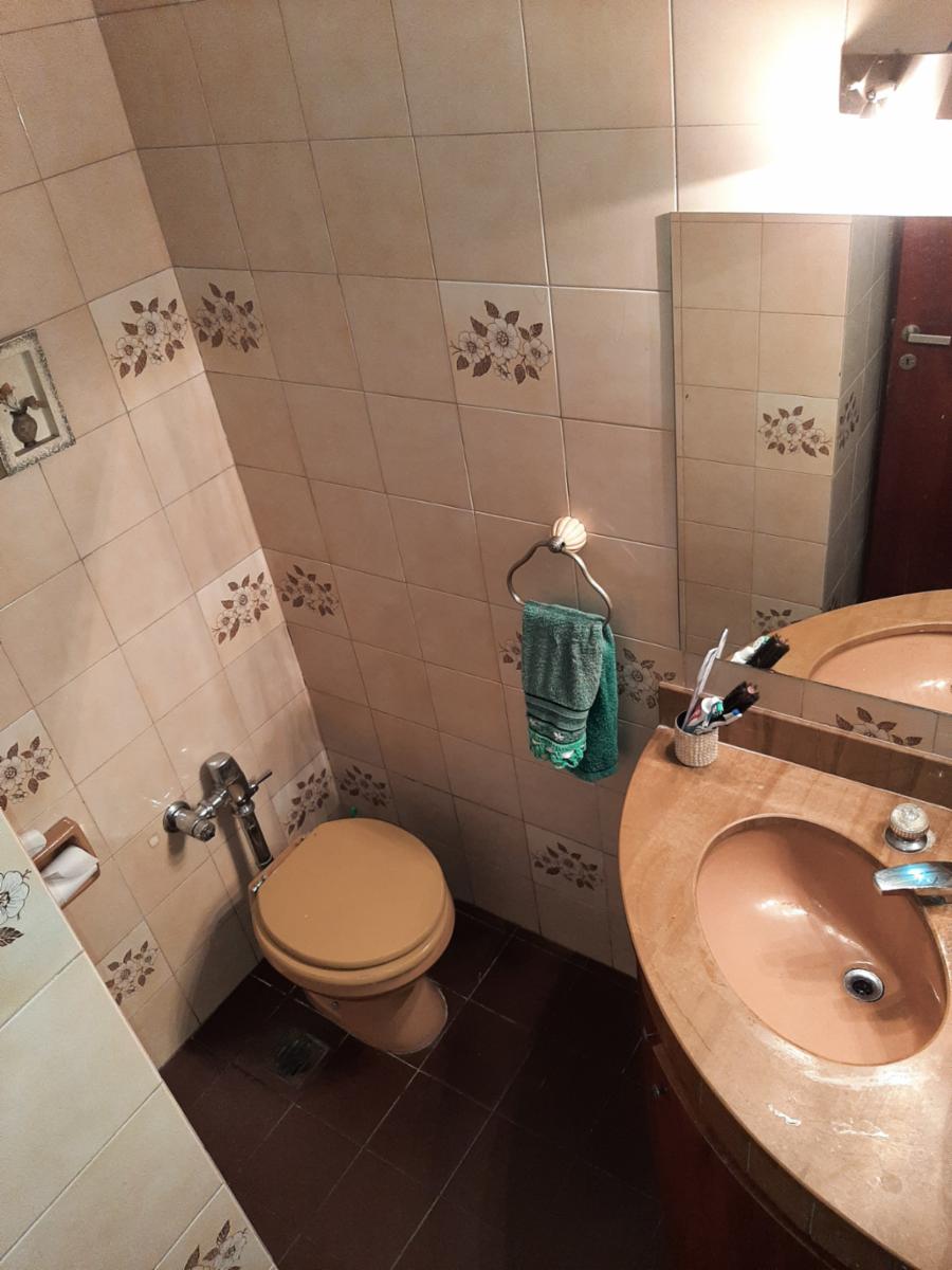 Hermosa Casa con cochera, Jardin, Pileta — foto 5
