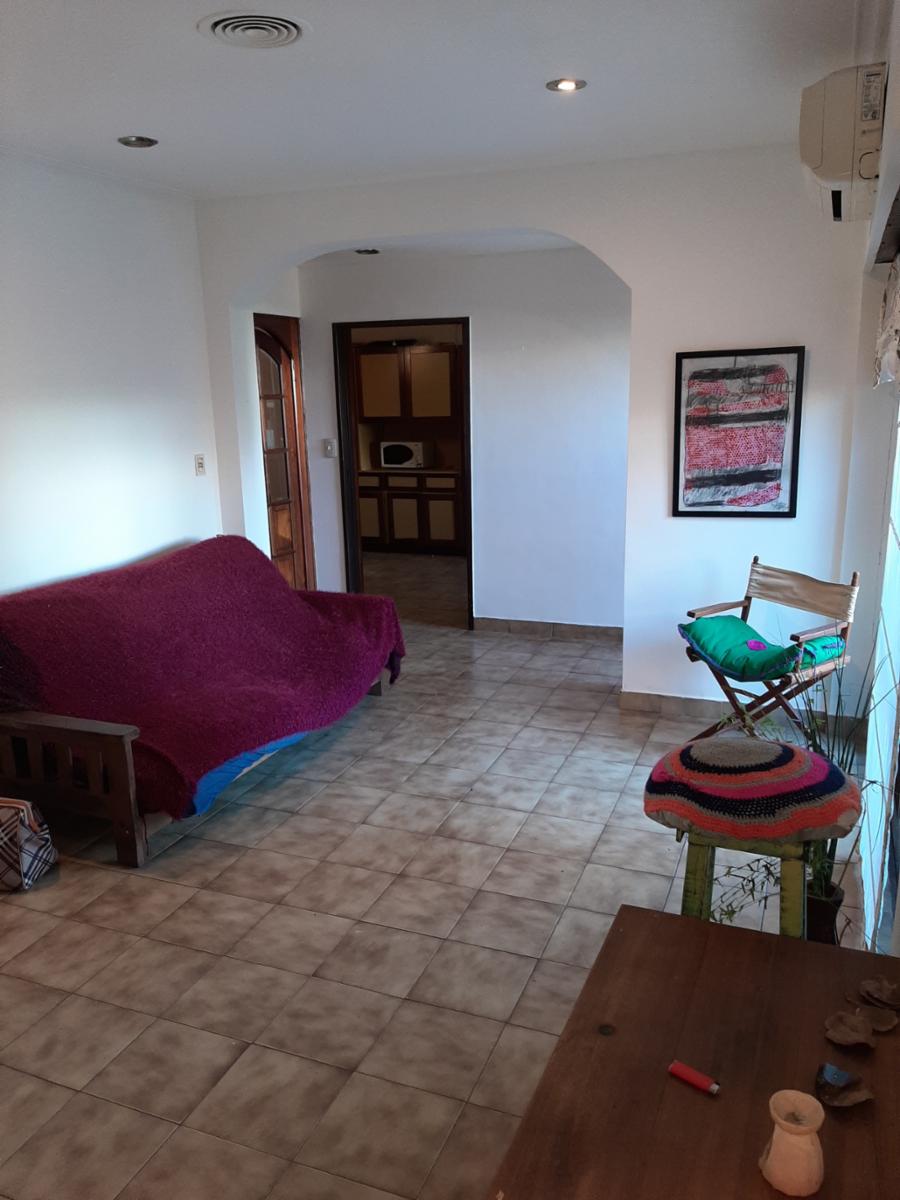 Hermosa Casa con cochera, Jardin, Pileta — foto 8
