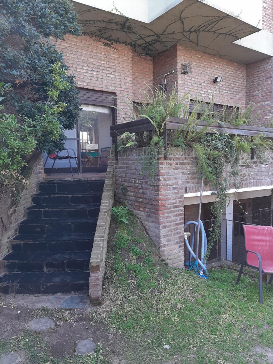 Hermosa Casa con cochera, Jardin, Pileta — foto 12